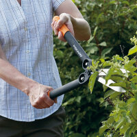 Fiskars Heckenschere PowerGear II 627g 57cm